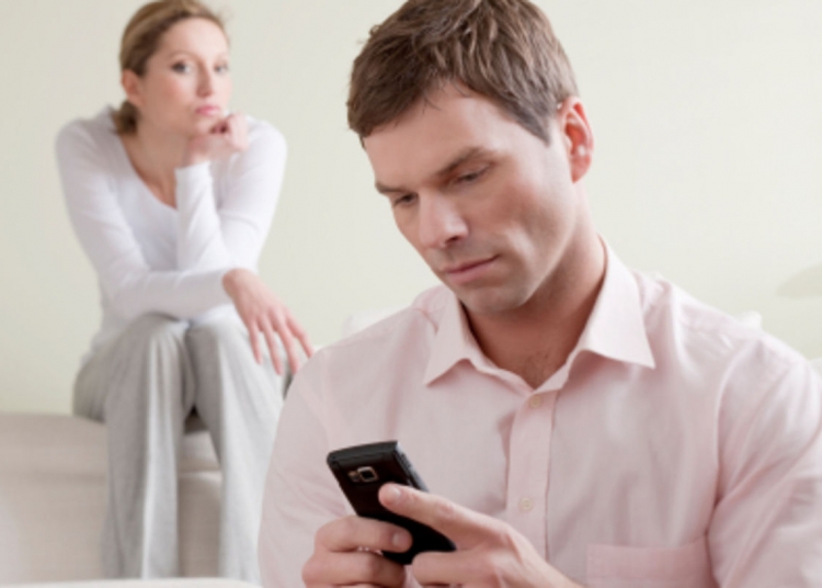 Should Passwords Be Shared With Your Significant Other?