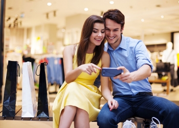 Happy Couples Post Less About Their Relationship On Social Media