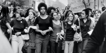 1920 vs 2020: 10 Crazy Things Women Couldn’t Do 100 Years Ago