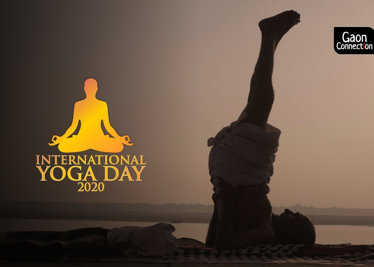 International Yoga Day 2020: आम से लेकर खास तक…सभी ने किया योग, देखें तस्वीरें