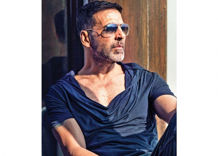 जब अक्षय कुमार की एक्टिंग के लिए उन्हे कहा गया, “फर्नीचर”, 10 साल तक नही किया यशराज के साथ काम