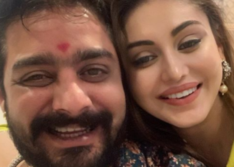 Hindustani Bhau And Shefali Jariwala Celebrate Raksha Bandhan, Later Shares a Lovey Pic