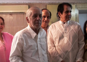 Dilip Kumar’s Younger Brother, Aslam Khan, Passes Away Due To COVID-19 Complications; Ehsaan Khan Also Critical